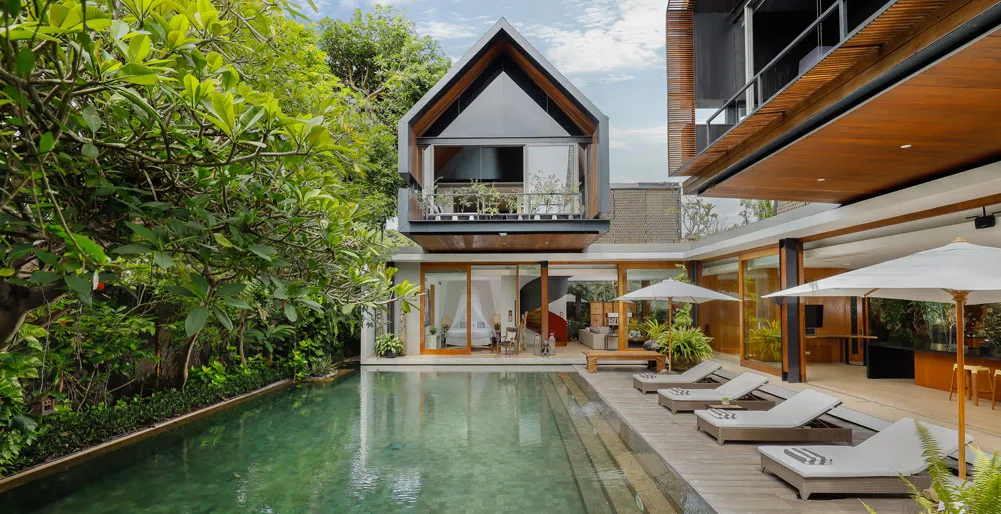 Experience Discreet Luxury with Bali VIP Escort Services